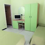 Nefele Giardini Naxos