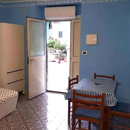 Ξενοδοχείο Nefele 3*