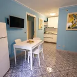 Nefele Hotel Giardini Naxos