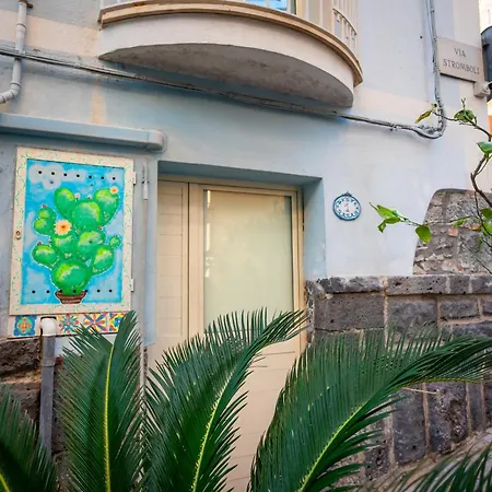 Nefele 3* Giardini Naxos