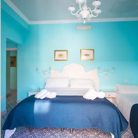 オテル ネフェレ