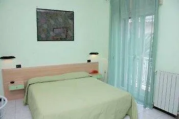 オテル ネフェレ