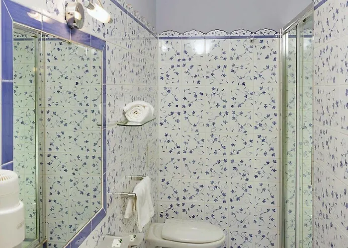 オテル ネフェレ 3* ジャルディーニ・ナクソス