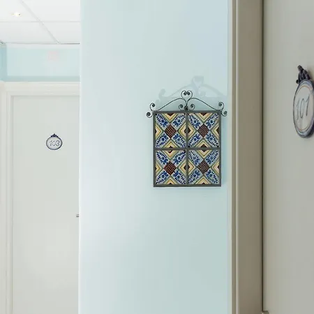 Nefele Hotel 3*