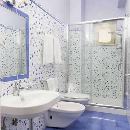 Nefele 3* جيارديني ناكسوس